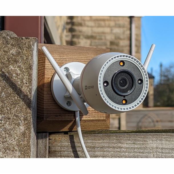 camara-ip-ezviz-h3c-2k-28mm-4mp-1440p-wifi-exterior-cs-h3c-r100-1j4wkfl